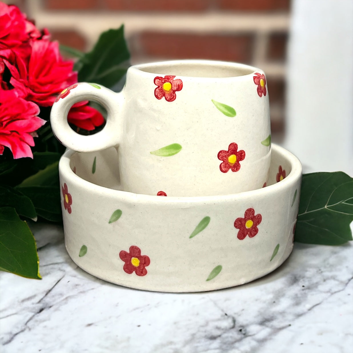 Hand Painted Red Flower Bowl Set